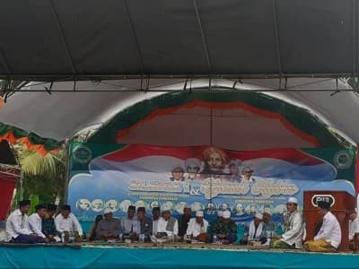 Dengan Rotan Berat Seton, Pendiri Sumber Gayam Bikin Gentar Penjajah