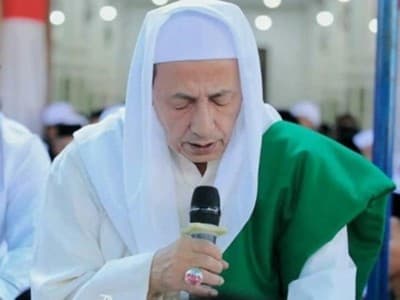 Virus Corona Merebak, Habib Luthfi Bagikan Ijazah Penangkal