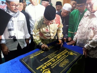 Kiai Said Sebut Tanda-tanda Orang yang Memakmurkan Masjid