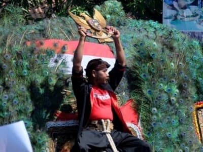 Pancasila dan Risiko Jalan Tengah