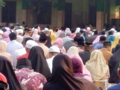 Mustasyar NU Jateng Ajak Umat Islam Perbanyak Baca Istighotsah
