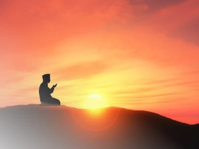 Khutbah Jumat: Merenungi Kekuasaan Allah dari Fenomena Covid-19