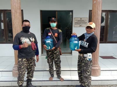 Sasar Fasilitas Publik, Satgas Ansor di Jombang Bantu Cegah Covid-19