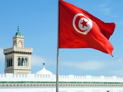 Keluar Malam, Ratusan Orang di Tunisia Ditangkap di Tengah Pandemi Covid-19