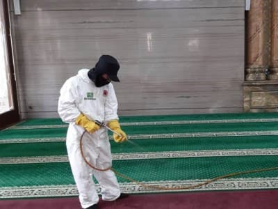 Satgas PWNU DKI Peduli Covid-19 Semprot Disinfektan Masjid dan PAUD di Jakbar dan Jakpus