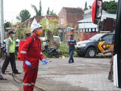 Ratusan Santri dari Pasuruan Mendapat Penyuluhan Covid-19