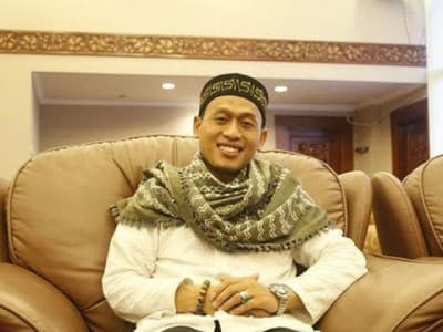 Gus Hayid: Di Rumah Saja, Jaga Iman dan Imun