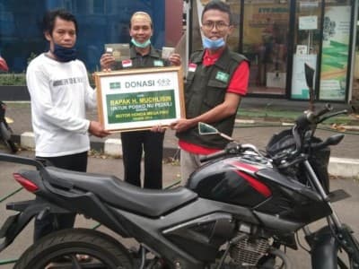 Warga NU Tangsel Donasikan Motor Kesayangan untuk Bantu Cegah Corona