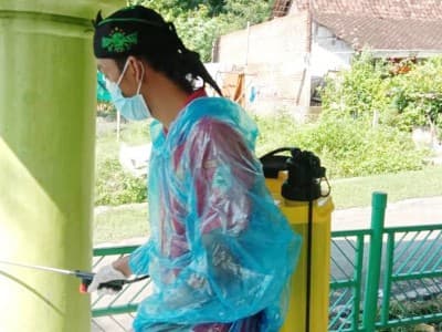 Pandemi Covid-19, Ansor Semarang Gelar Bakti Sosial ke Masjid, Mushala, dan Fasilitas Umum