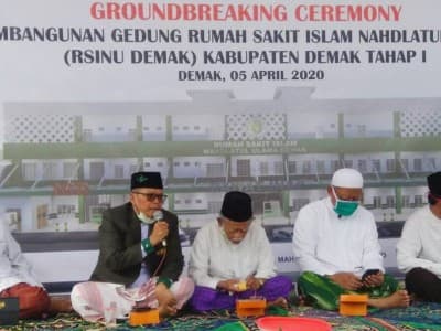 Shalawat Jibril Iringi Tiang Pancang Pertama Pembangunan Gedung RSINU Demak