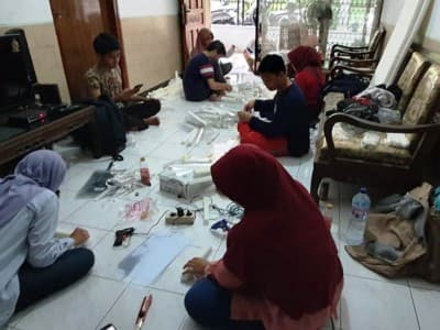 Unusa Himpun Puluhan Juta Rupiah untuk Pengadaan Alat Pelindung Diri