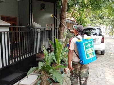 Setelah Semprot 432 Titik, Permintaan Ke Posko NU Pekalongan Masih Terus Mengalir 