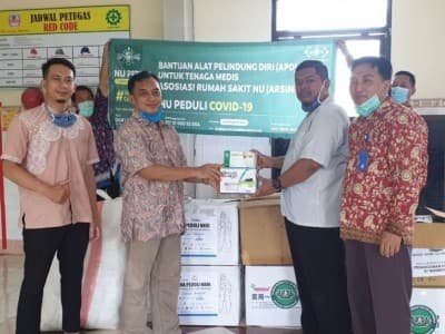 Satgas NU Peduli Salurkan Bantuan APD untuk RS Rujukan Covid-19