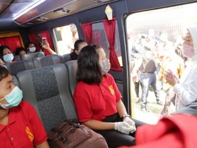 Dampak Covid-19, Menaker Ida Lepas 101 Calon Pekerja Migran ke Kampung Halaman