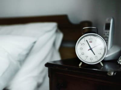 Kerja dari Rumah Bukan Alasan untuk Bangun Siang