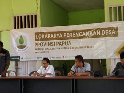 Penanaman Sagu di Perdesaan Papua Menjaga Ekosistem Gambut