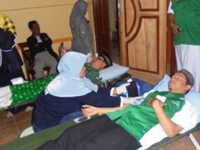 Gandeng PMI, Ansor Cirebon Gelar Donor Darah untuk Kemanusiaan