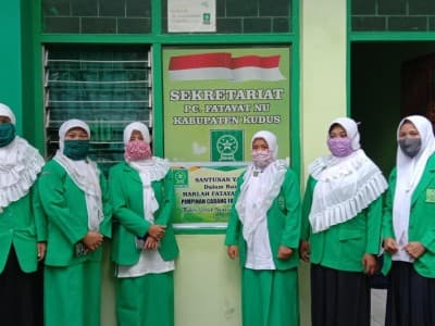 33 Khatmil Qur'an Daring Usai, Fatayat NU Kudus Nariyahan 4.444 Kali