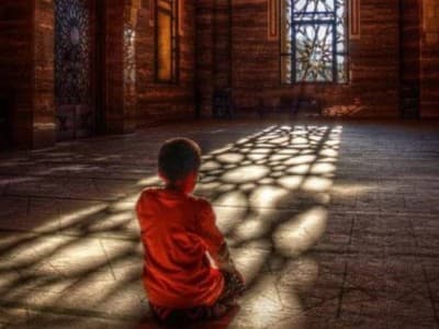 Ini yang Harusnya Dilakukan Umat Islam di Negeri Terserang Wabah