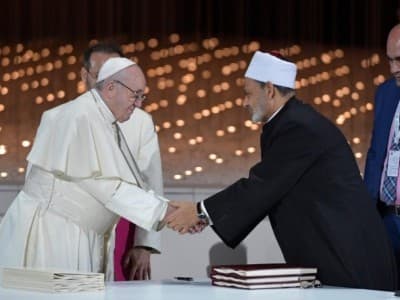 Ucapan Selamat Ramadhan dari Paus Fransiskus dan Pangeran Charles