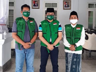 Terima Paket Sembako, Warga Terdampak Corona Rasakan Kehadiran NU