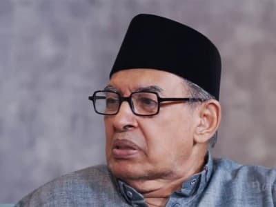Kata Prof Quraish Shihab soal Anjuran Tarawih di Rumah