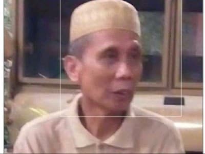 Pengasuh Pesantren Darul Ulum Jombang KH Mahfudz Harim Wafat
