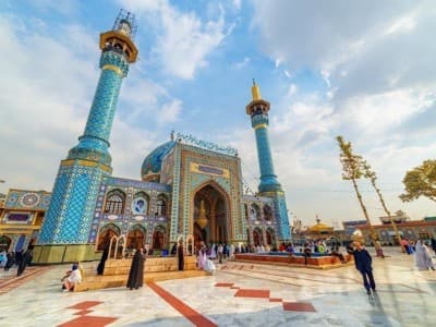 Corona Mereda, Iran Buka Kembali Masjid