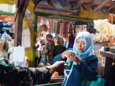 NU Kabupaten Pasuruan Bagikan Ribuan Masker untuk Pengurus