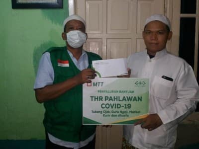 LAZISNU Salurkan THR untuk Pahlawan Covid-19