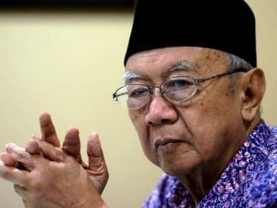 Pengurus MUI Pusat Kenang Kedermawanan Gus Sholah