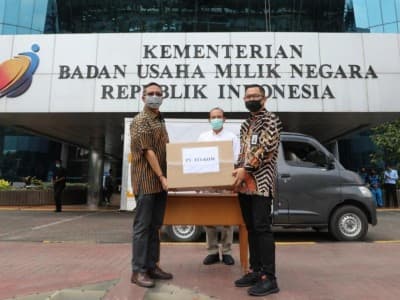 TelkomGroup Serahkan 44 Ventilator melalui Yayasan BUMN