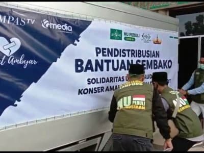 LAZISNU Lampung Kirim Logistik Bencana Puting Beliung di Tulang Bawang