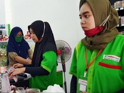 Baru Setahun, NUsantara Mart di Trenggalek Bagikan Keuntungan