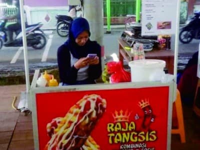 Raja Tangsis, UKM Makanan Ringan yang Tiarap Karena Covid-19