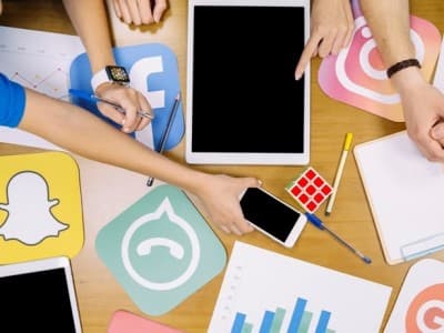 Hukum Mencari Penghasilan dari Pengakses Aplikasi