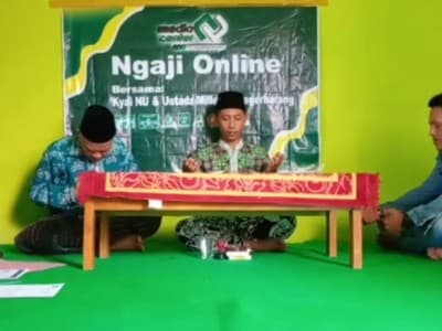 Mustasyar MWCNU Pagerbarang Tegal Bimbing Warga Pemalang Masuk Islam