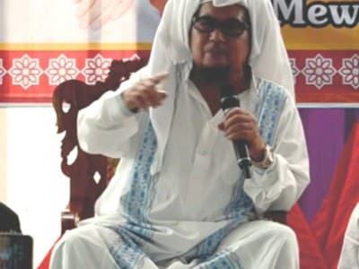 Lawan Corona, Santri Al-Qodiri Jember Melakukan ‘Usaha Langit’