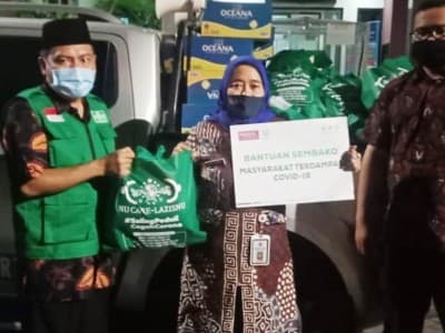 NU Care-LAZISNU Salurkan Bantuan ke Warga Terdampak Covid-19 di Jakarta