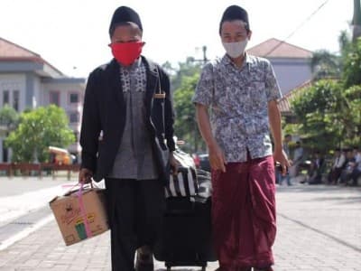 Catatan Penting Bagi Orang Tua saat Anak Mondok