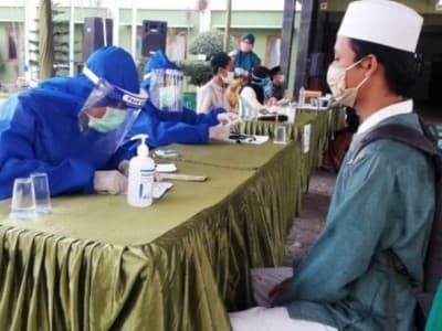 Ahli Biostatistik Usul 'Pooling Test' dalam Penanganan Covid-19 di Pesantren