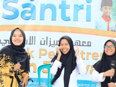 Budayakan Menulis, Pesantren Al-Mizan Majalengka Gelar Literasi Santri