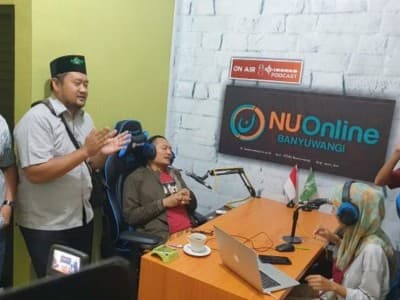 NU Banyuwangi  Selangkah Maju, Buat Studio dengan Fasilitas Podcast