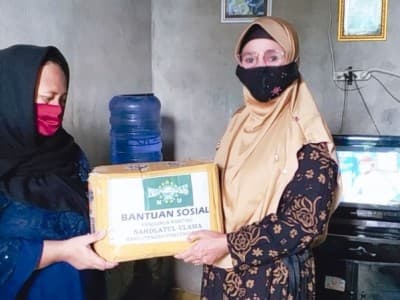 Warga Dirawat karena Corona, Keluarga Terima Bantuan dari LAZISNU