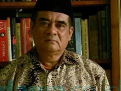 Usep Romli HM dan Kesaktian Banser