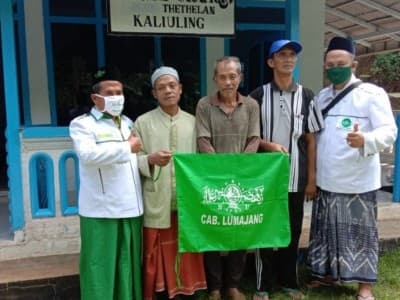 Naik Turun Ngarai untuk Labelisasi Masjid  NU Lumajang