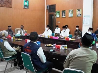 Kepada Kepala BNPB, NU Jatim Jelaskan Penanganan Covid-19
