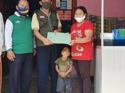 Bantuan Gerobak LAZISNU bagi Pelaku Usaha di Kota Madiun