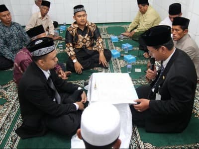 Apakah Kesalehan atau Keadilan Syarat bagi Wali dan Saksi Perkawinan?