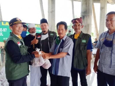Jalan Kaki dari Sumut, NU Lampung Selatan Sambut Para Petani dengan Daging Kurban
